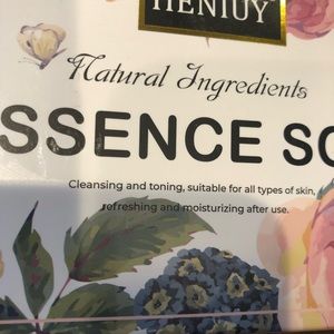 HENTUY Essence Soap